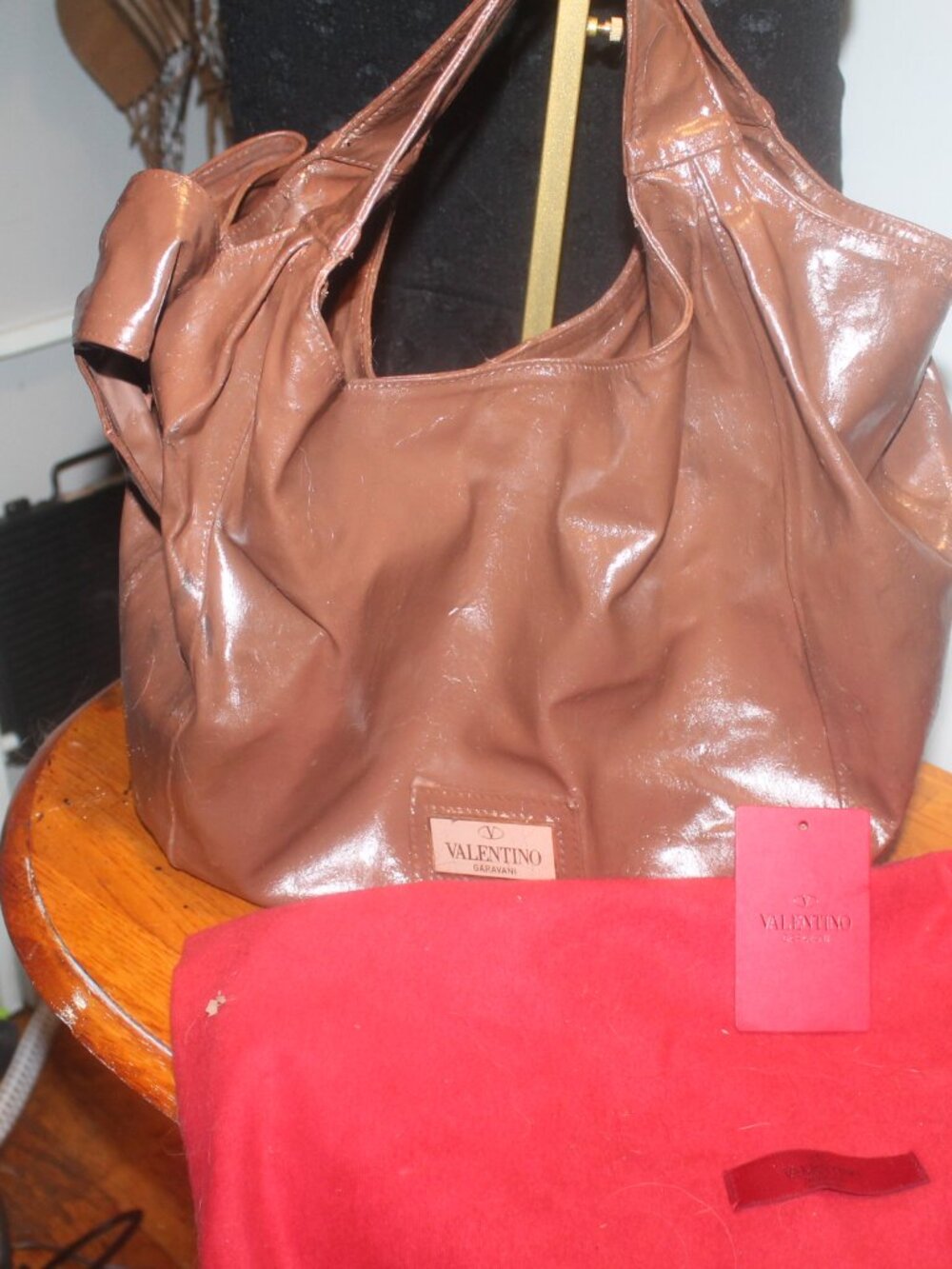 Auth $1195 Bow Valentino Garavani  w Dust Bag Card Shoulder Bag Hobo Purse